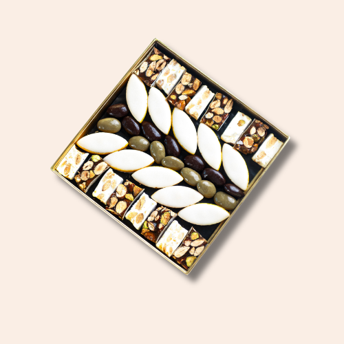 Coffret dégustation – Calissons d’Aix, nougats de Provence & amandes chocolatées Maison Fruidoraix
